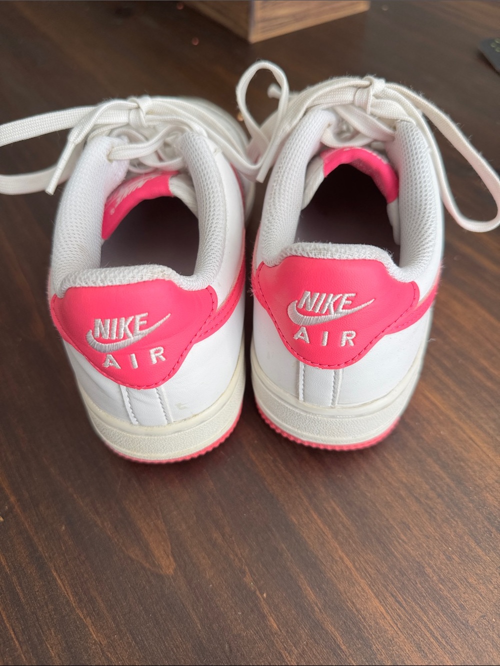 Nike Air Force 1 - Picture 3 of 4